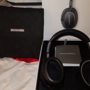 Bowers and Wilkens Headphones